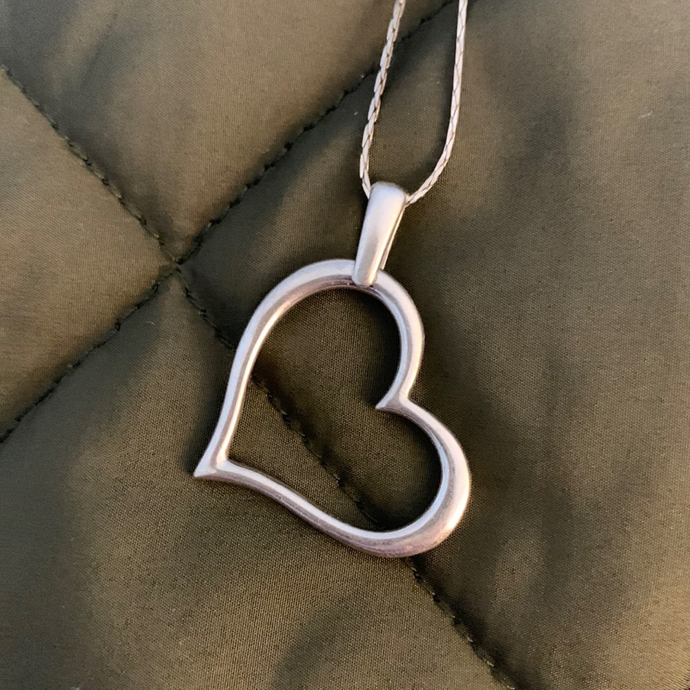 Beautiful sterling silver heart necklace in time for Valentines Day!